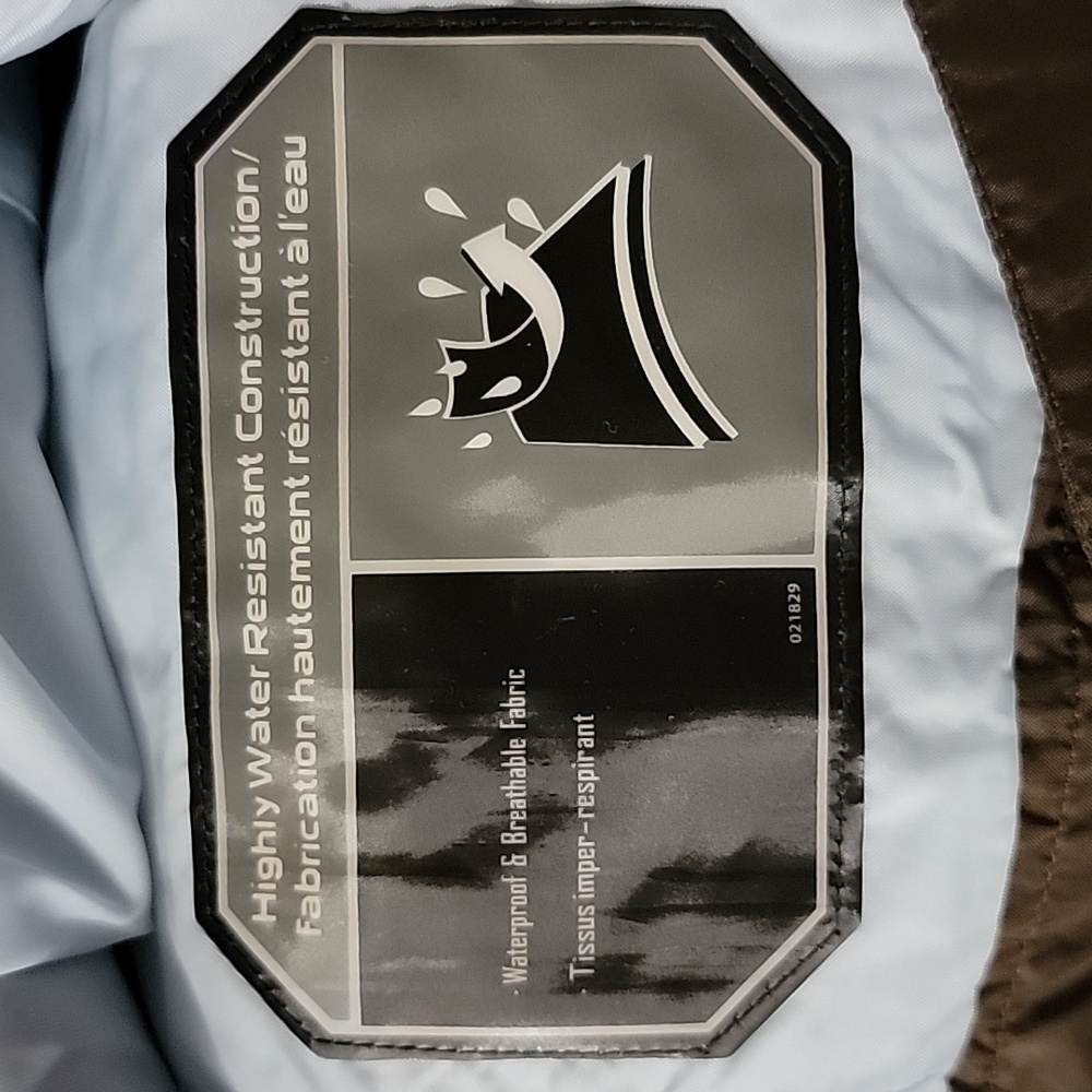 Columbia Packable Jacket - Picture 6 of 6